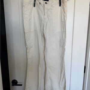 Aeropostale Cream Men's Cargo Pants - Utility Pockets